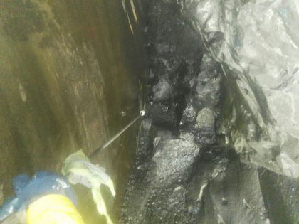 chorros de agua a ata presión